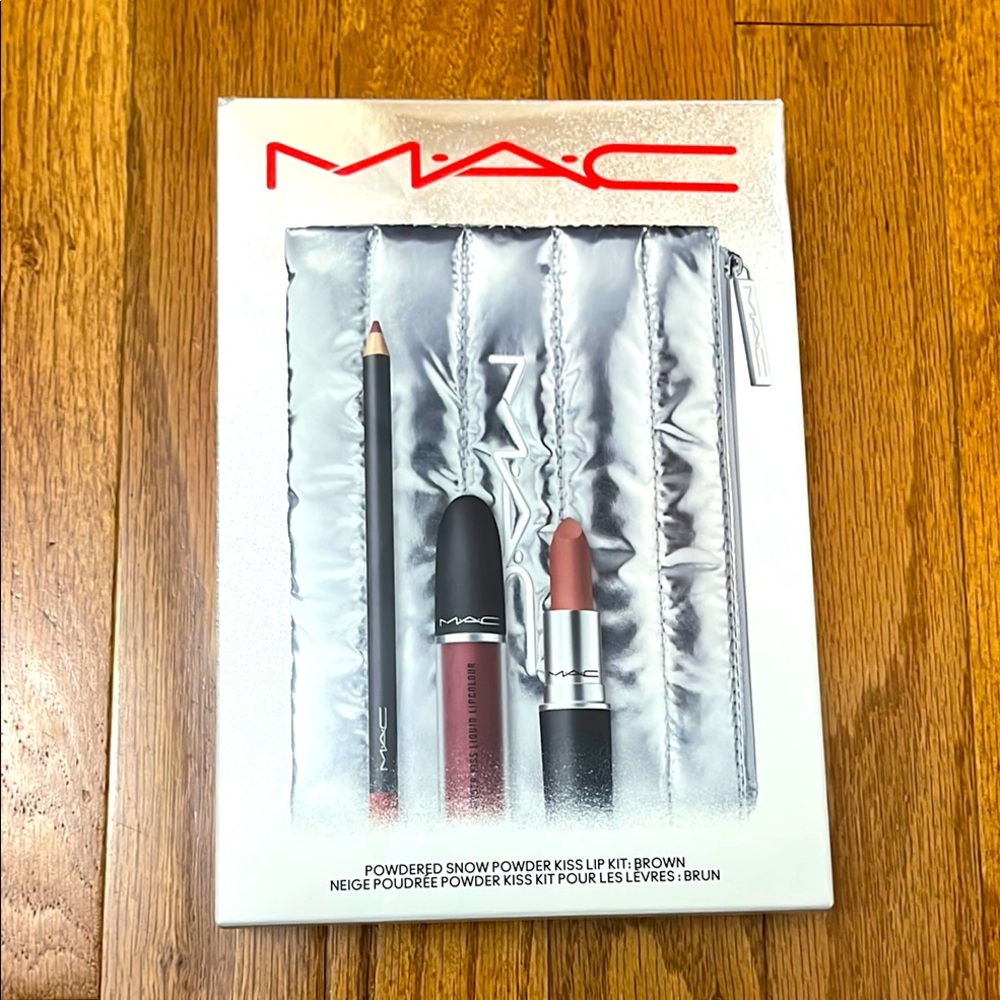 MAC Powder Kiss Lip Kit